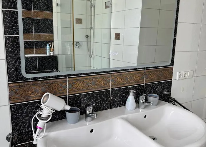 Schickes Am Rhein Mit Rheinblick 4 Apartamento